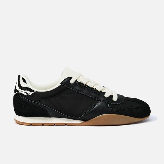 Contrast Sneakers